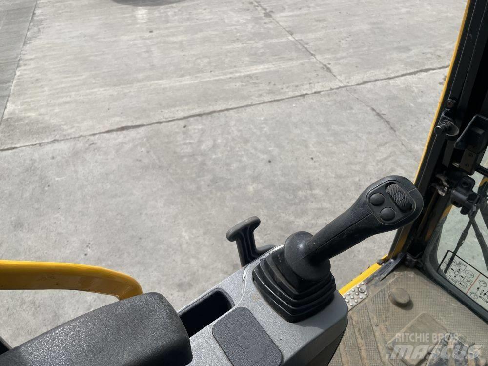 JCB 140 X Crawler excavators