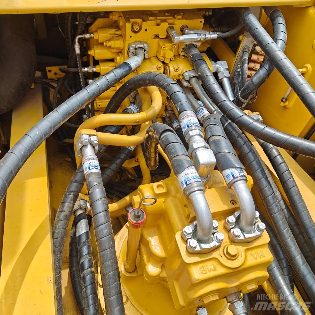 Komatsu 350-7 Crawler excavators
