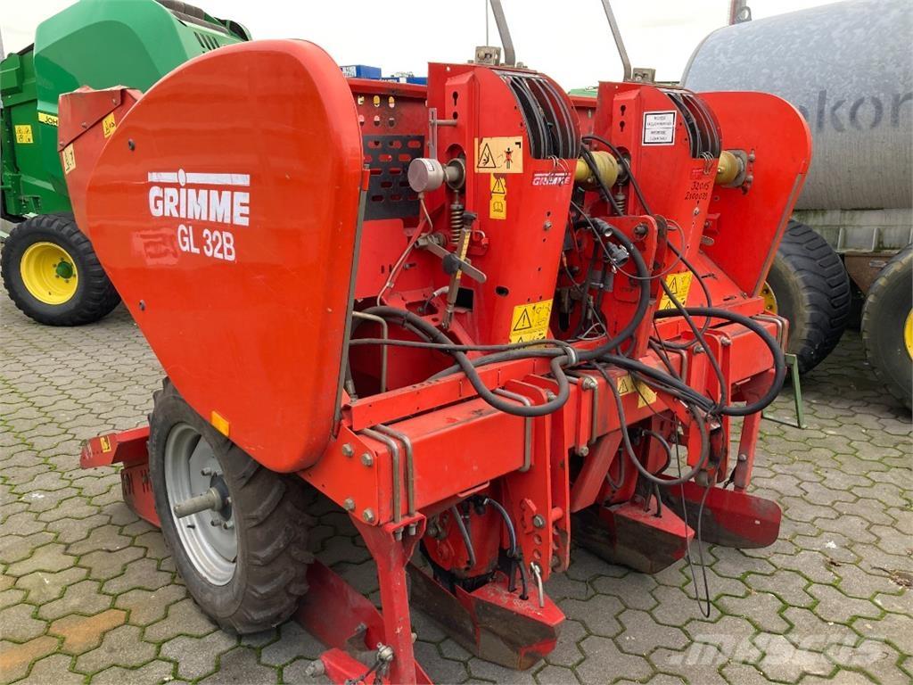 Grimme GL 32 B Potato planters
