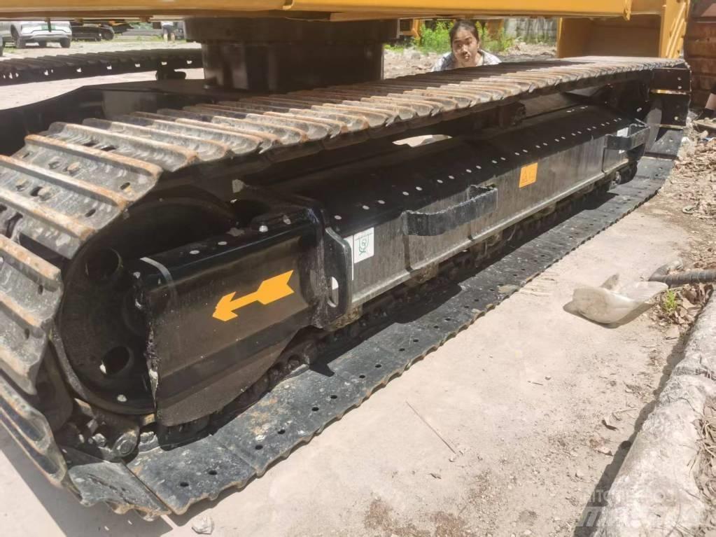 CAT 310 Crawler excavators