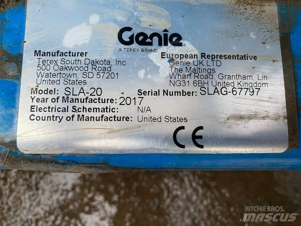 Genie SLA 20 Pedestrian stacker
