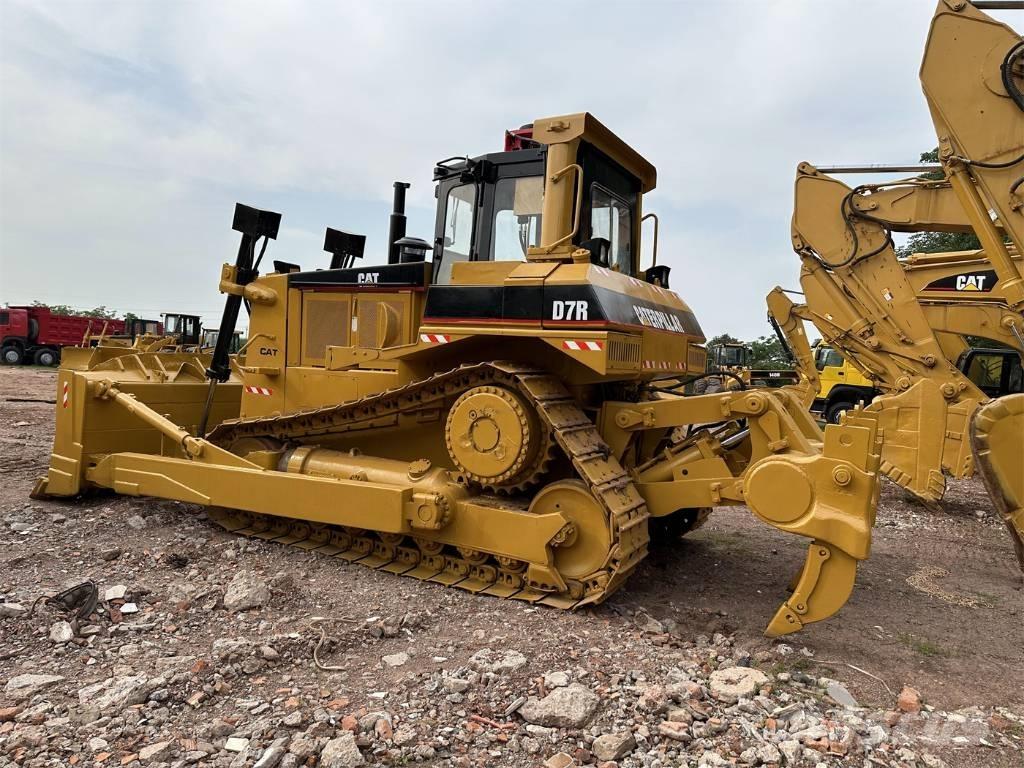 CAT D7R Crawler dozers