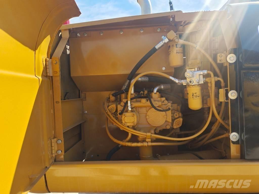 CAT 320 C L Crawler excavators