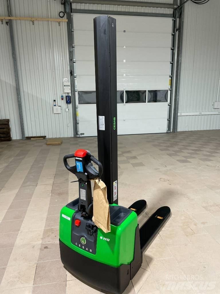 Cesab S 110 Pedestrian stacker
