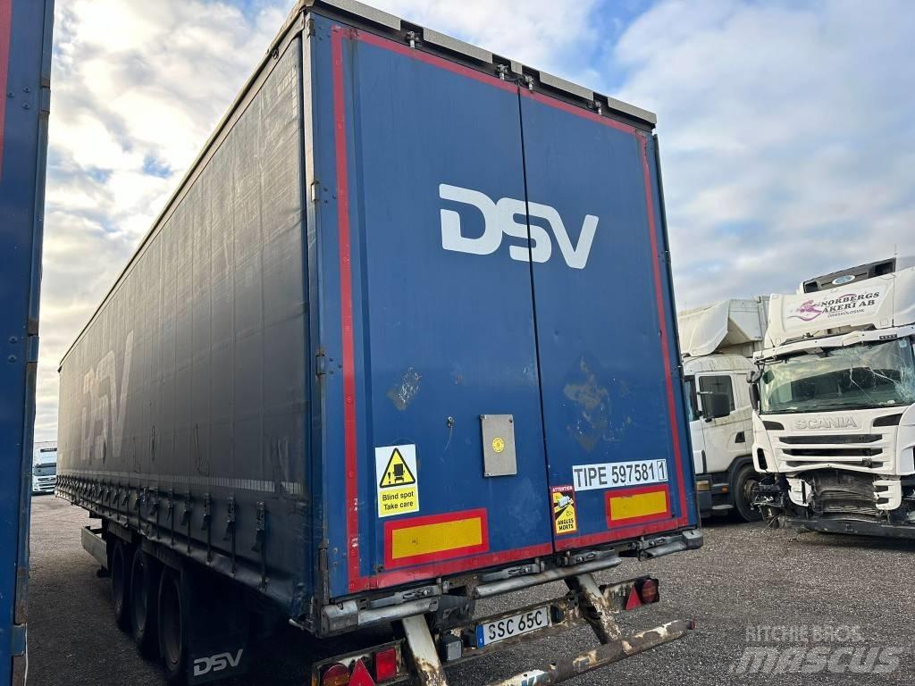 Krone SD Curtainsider semi-trailers