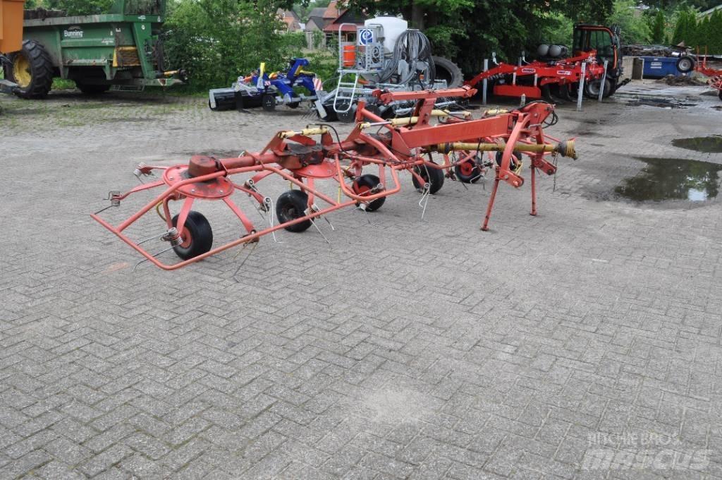 Lely Lotus 675 Rakes and tedders