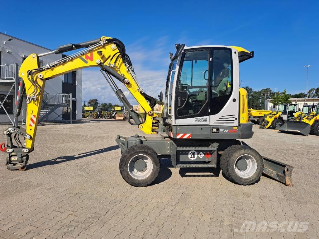 Wacker Neuson EW65 Wheeled excavators