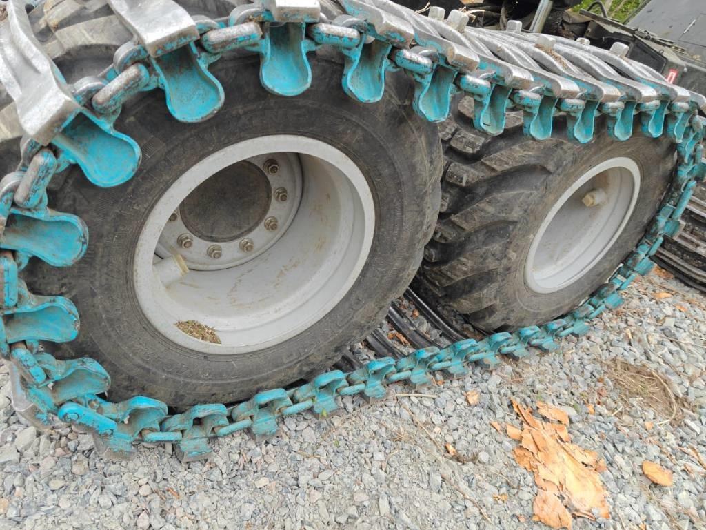 Komatsu 901 XC Harvesters