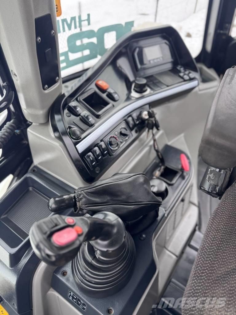 Hidromek HMK 102 B Backhoe loaders