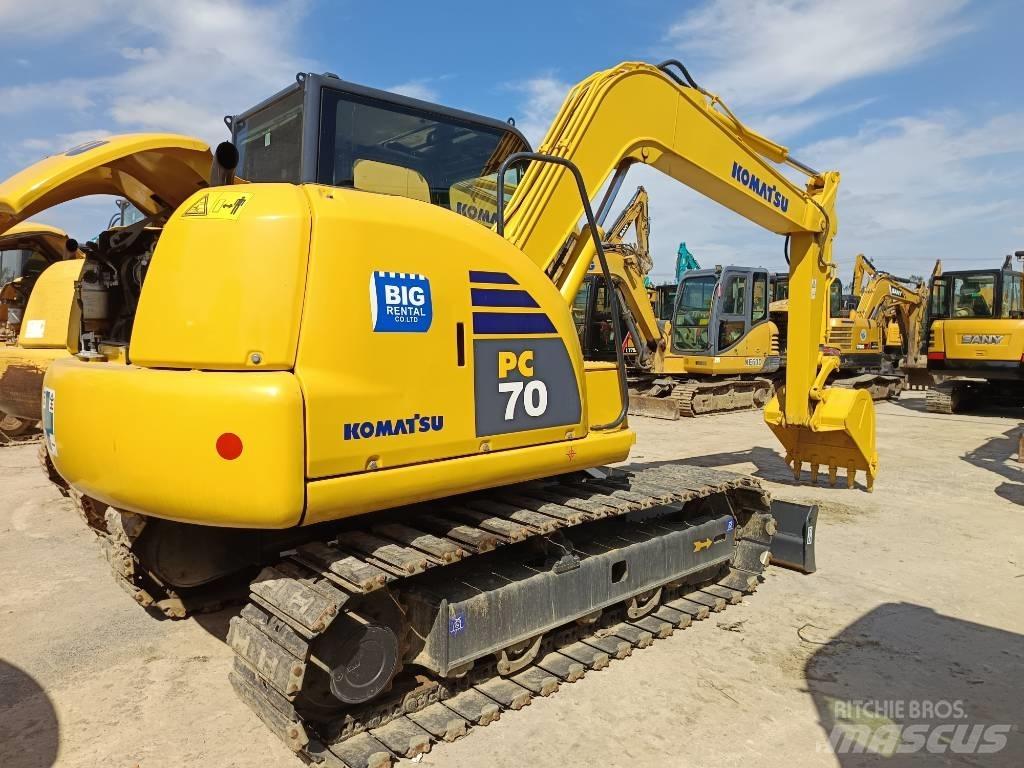 Komatsu PC 70 Crawler excavators