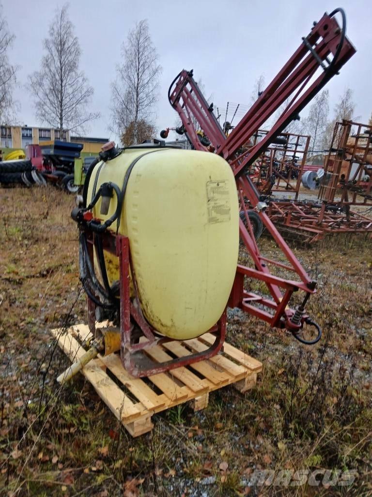 Hardi 600/ 10m Mounted sprayers