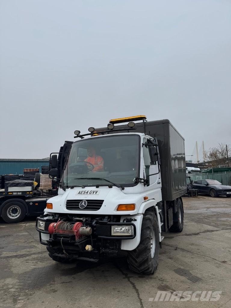 Unimog U300 Utility machines