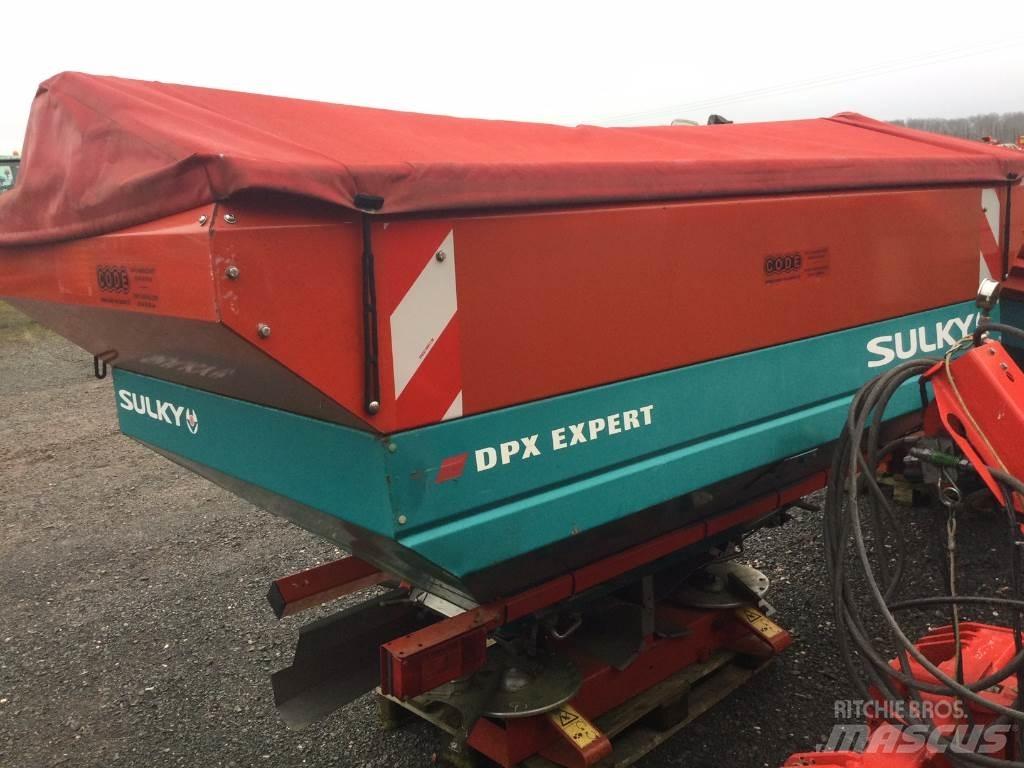Sulky DPX Sprayer fertilizers