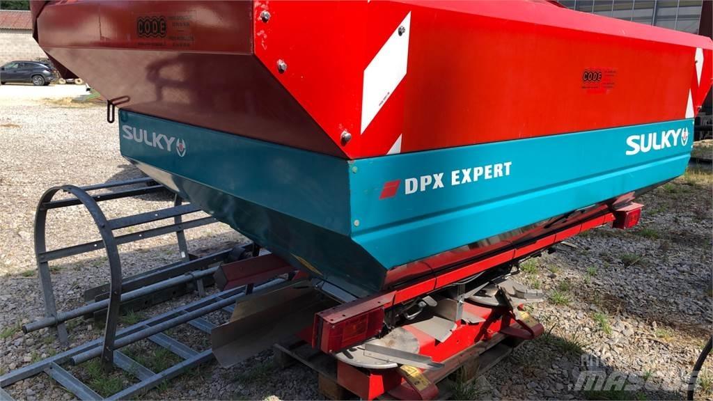 Sulky DPX Sprayer fertilizers