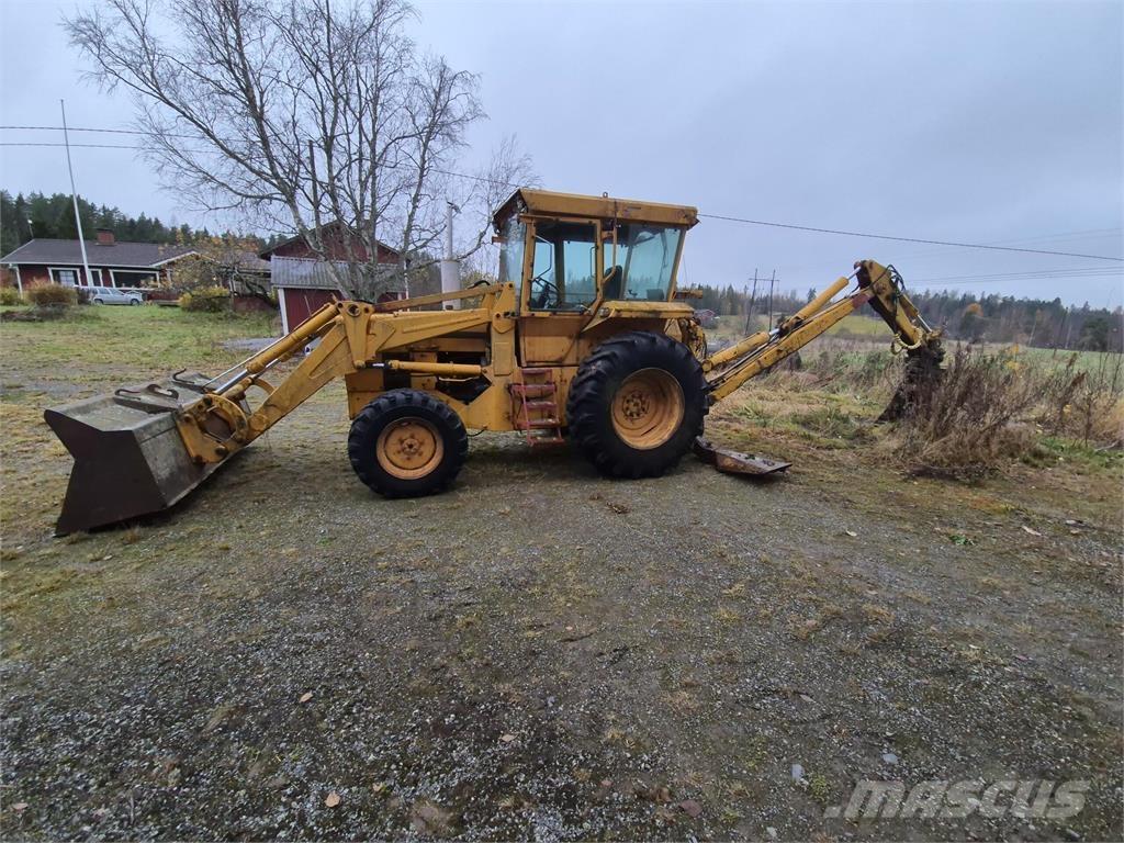 James 62C 4X4 Backhoe loaders