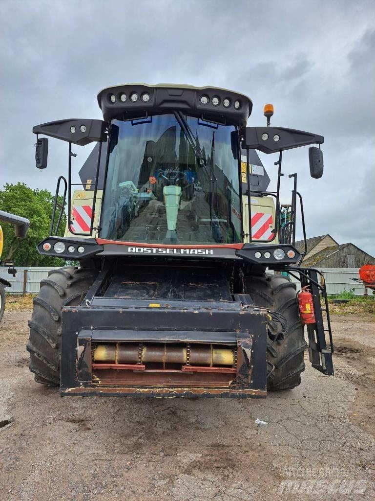 Rostselmash RSM 161 Combine harvesters