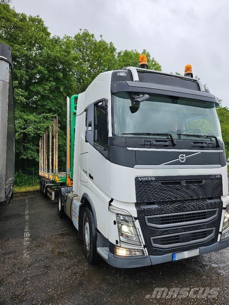 Volvo FH 540 Timber trucks