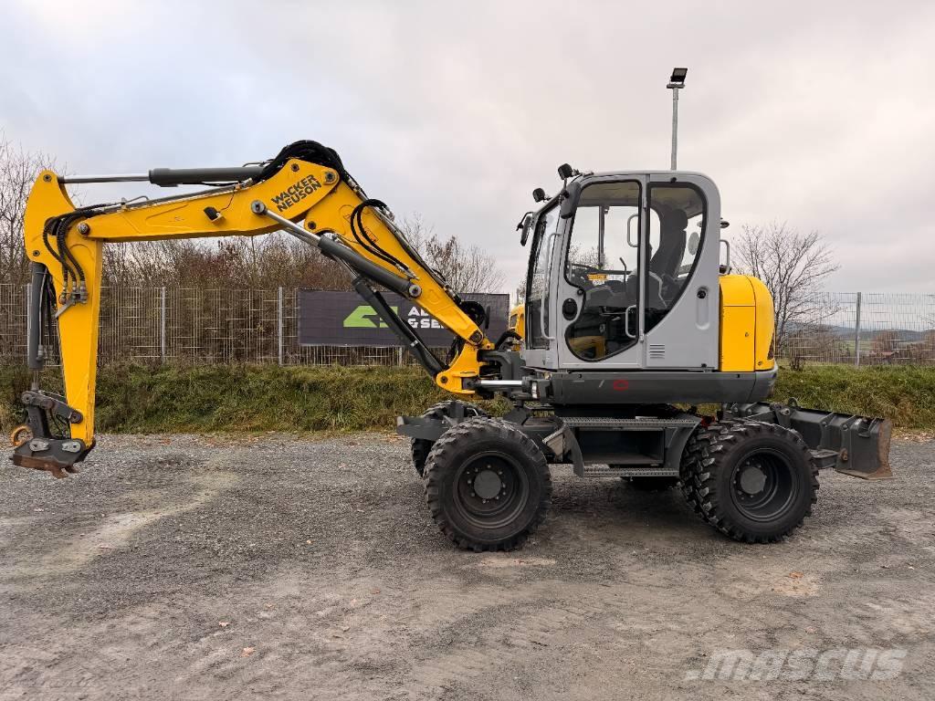 Wacker Neuson EW100 Wheeled excavators