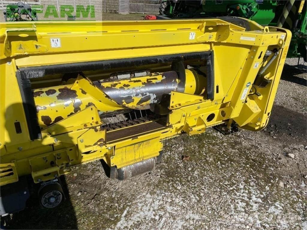 John Deere 8300 Self-propelled foragers