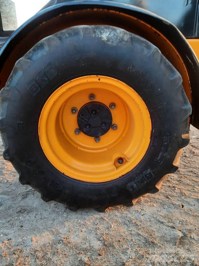 JCB 403 Mini loaders