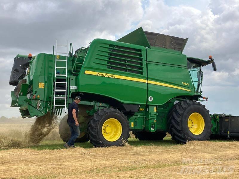 John Deere T 560 i Combine harvesters