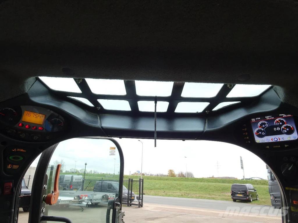 Bobcat T450 Skid steer loaders