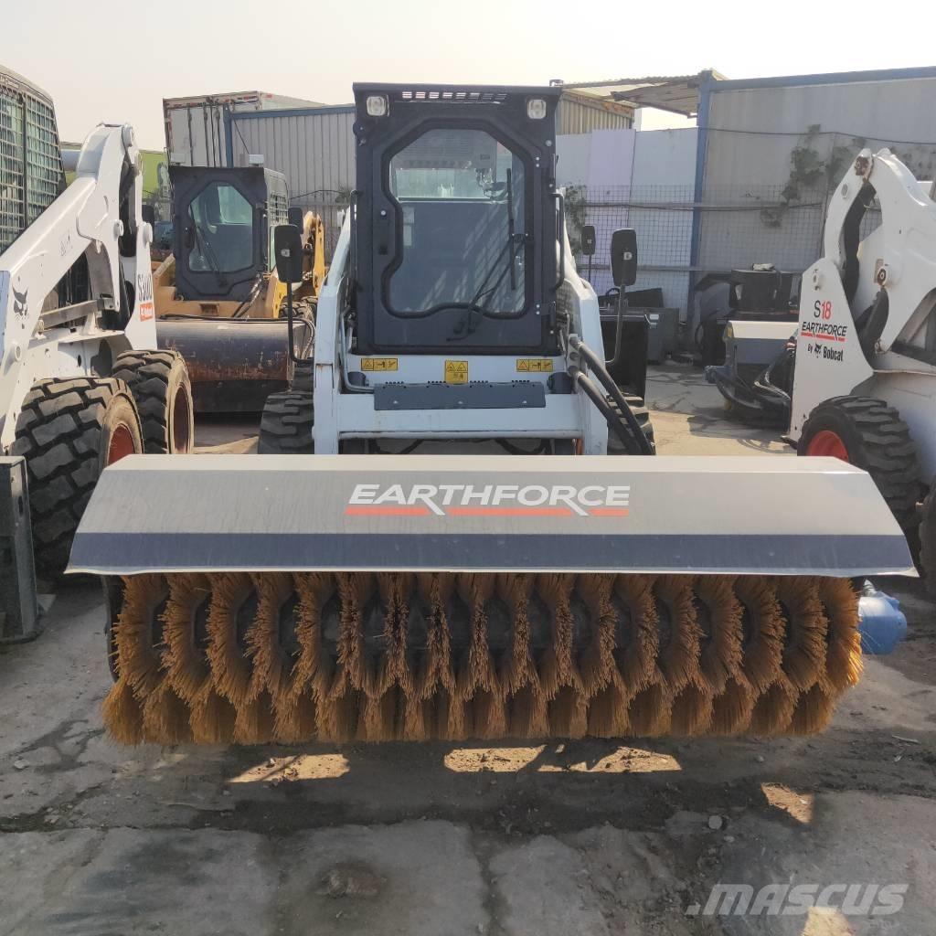 Bobcat S16 Skid steer loaders
