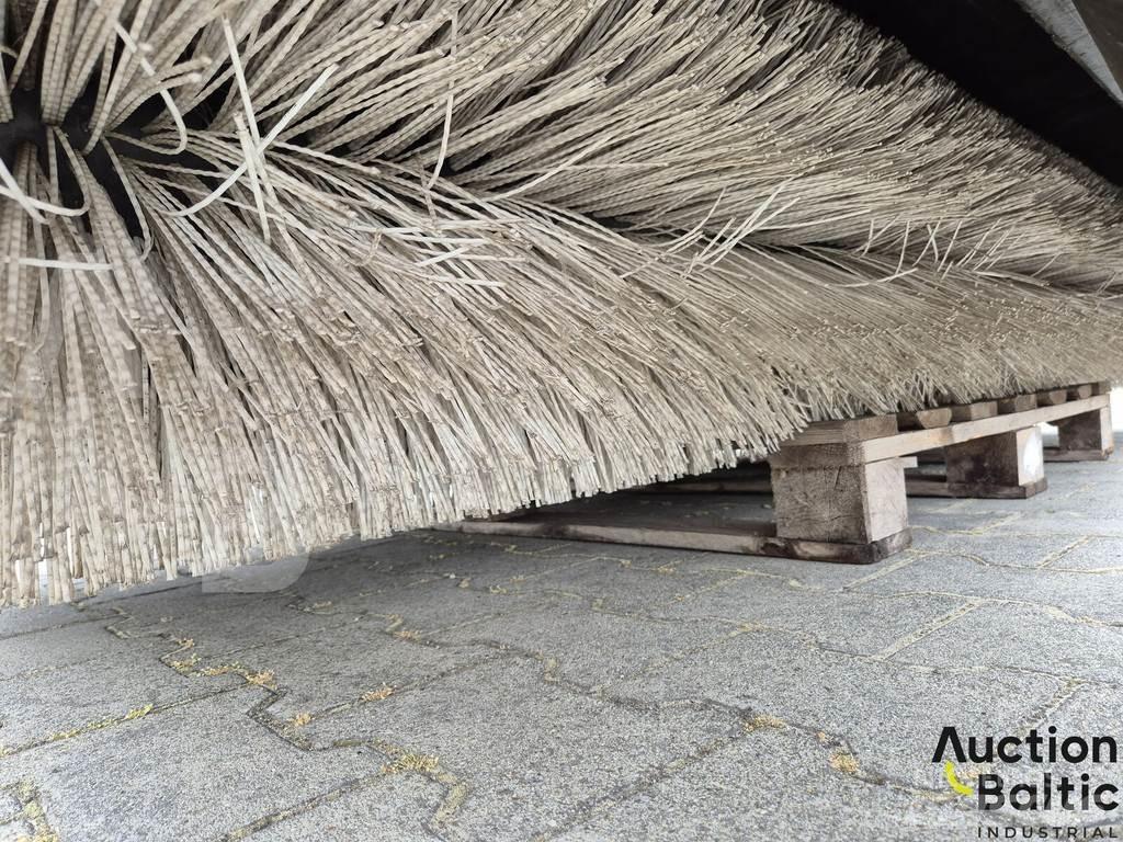  ROAD Sweeper Construction - Others