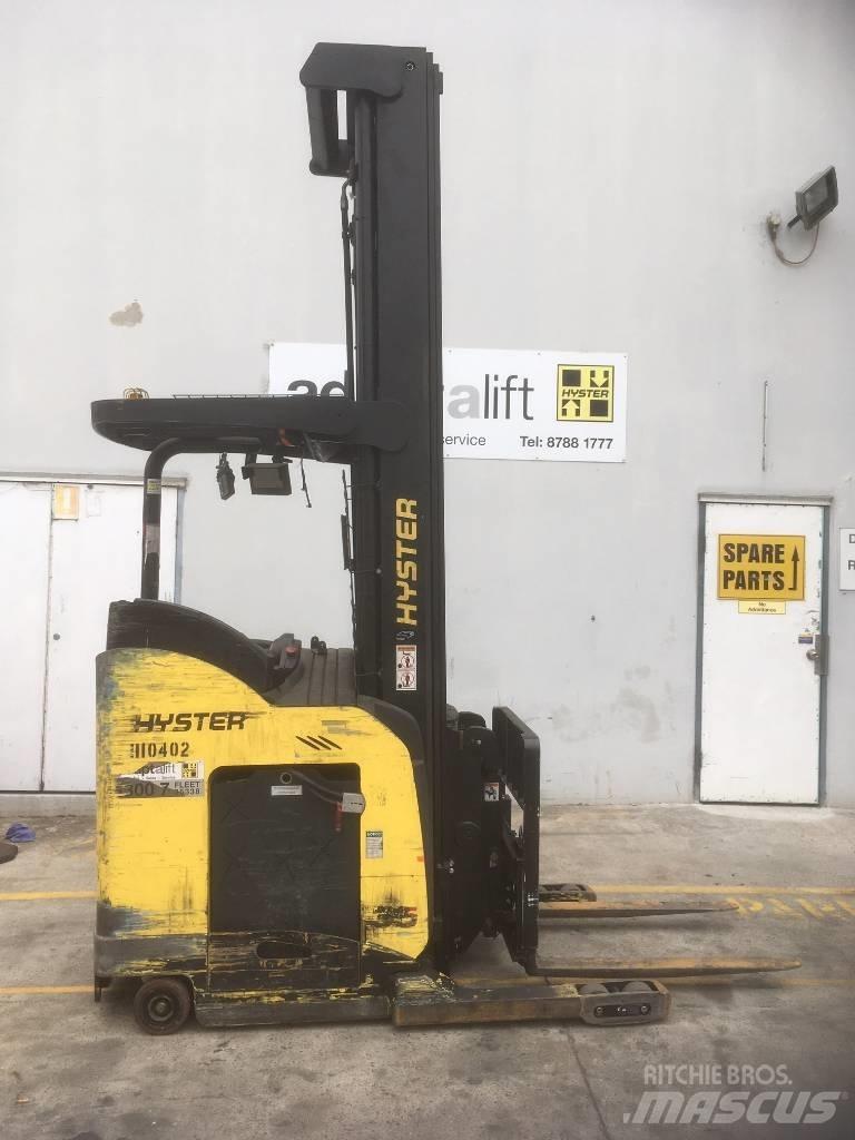 Hyster N35ZDR Reach trucks