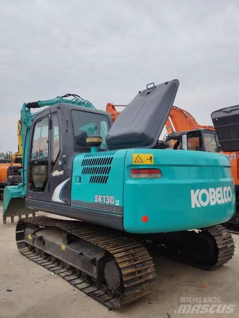 Kobelco 130 Crawler excavators