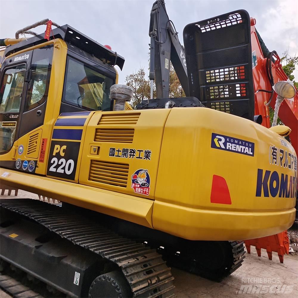 Komatsu PC 220-8 Crawler excavators