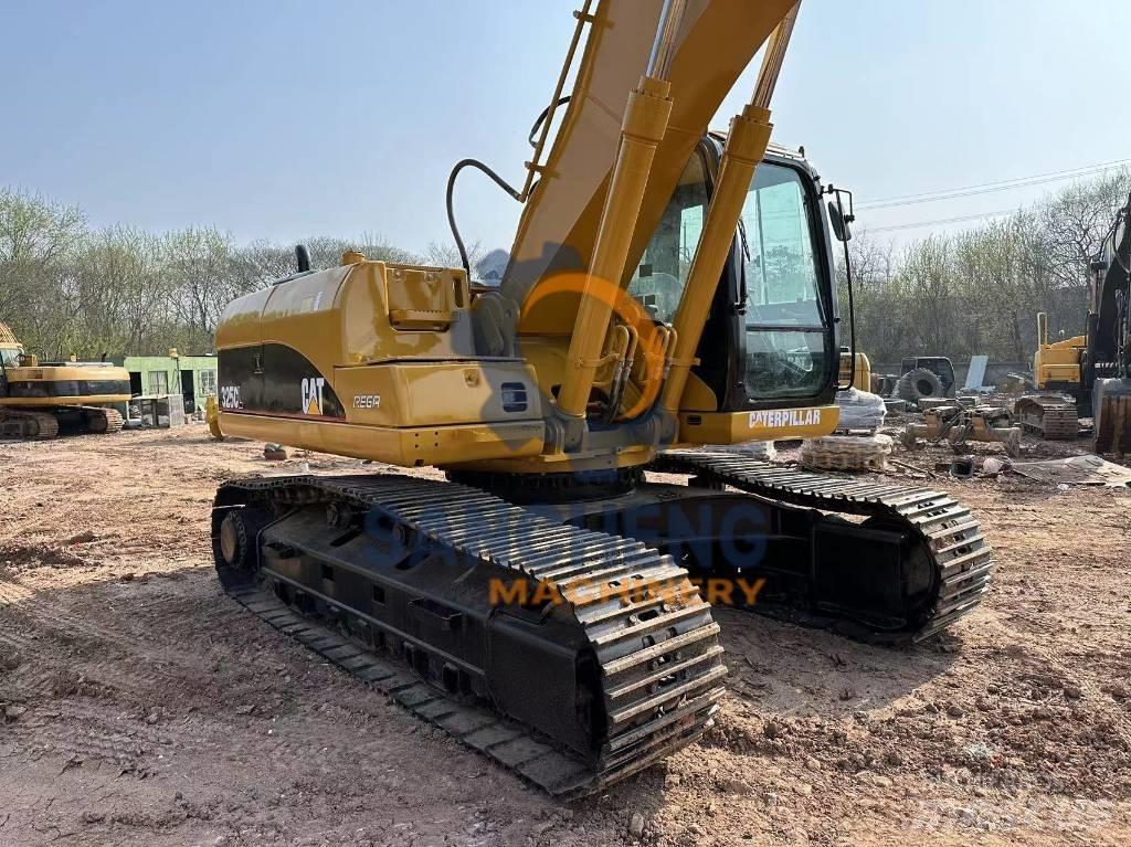 CAT 325 CL Crawler excavators