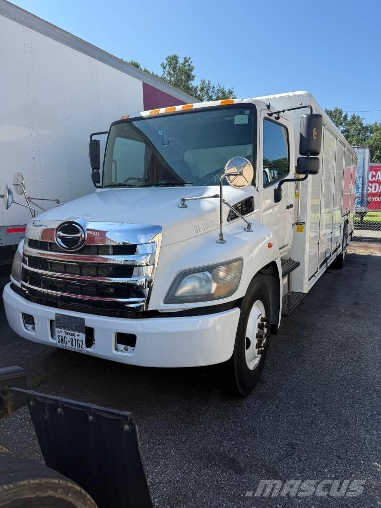 Hino 338 Beverage delivery trucks