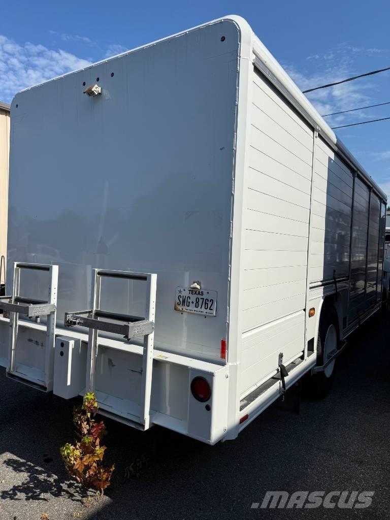 Hino 338 Beverage delivery trucks