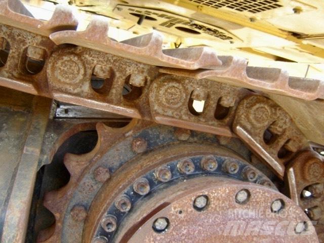 CAT 320 Crawler excavators
