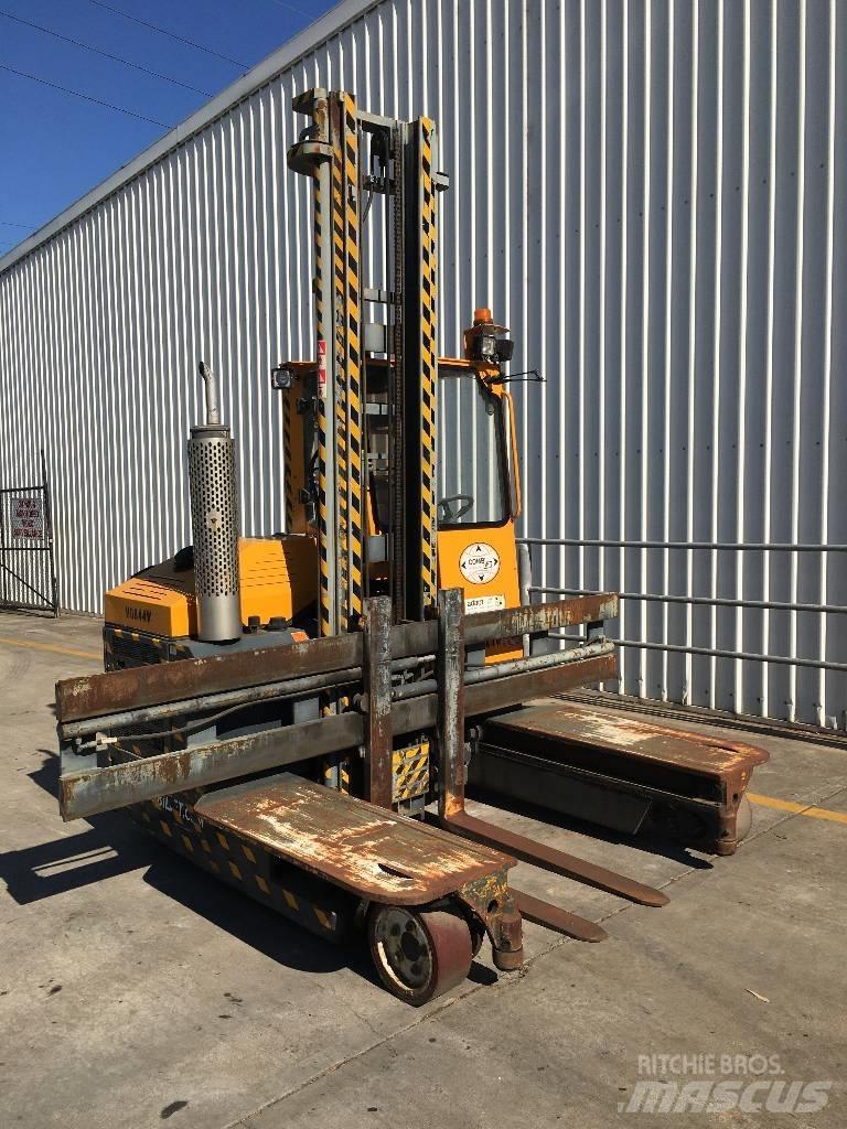 Combilift C 3000 Sideloaders