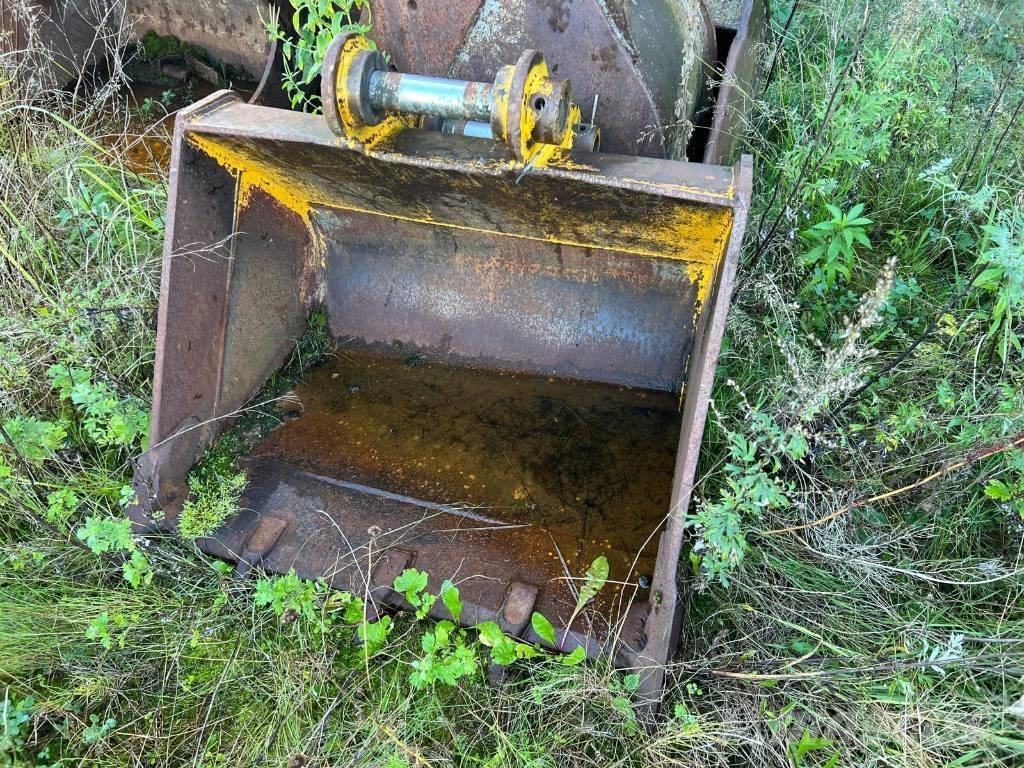 JCB JS 220 LR Crawler excavators