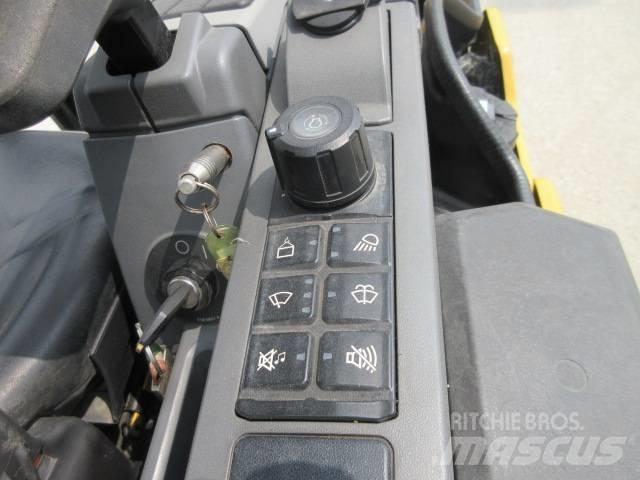 CAT 302 CR Mini excavators < 7t (Mini diggers)