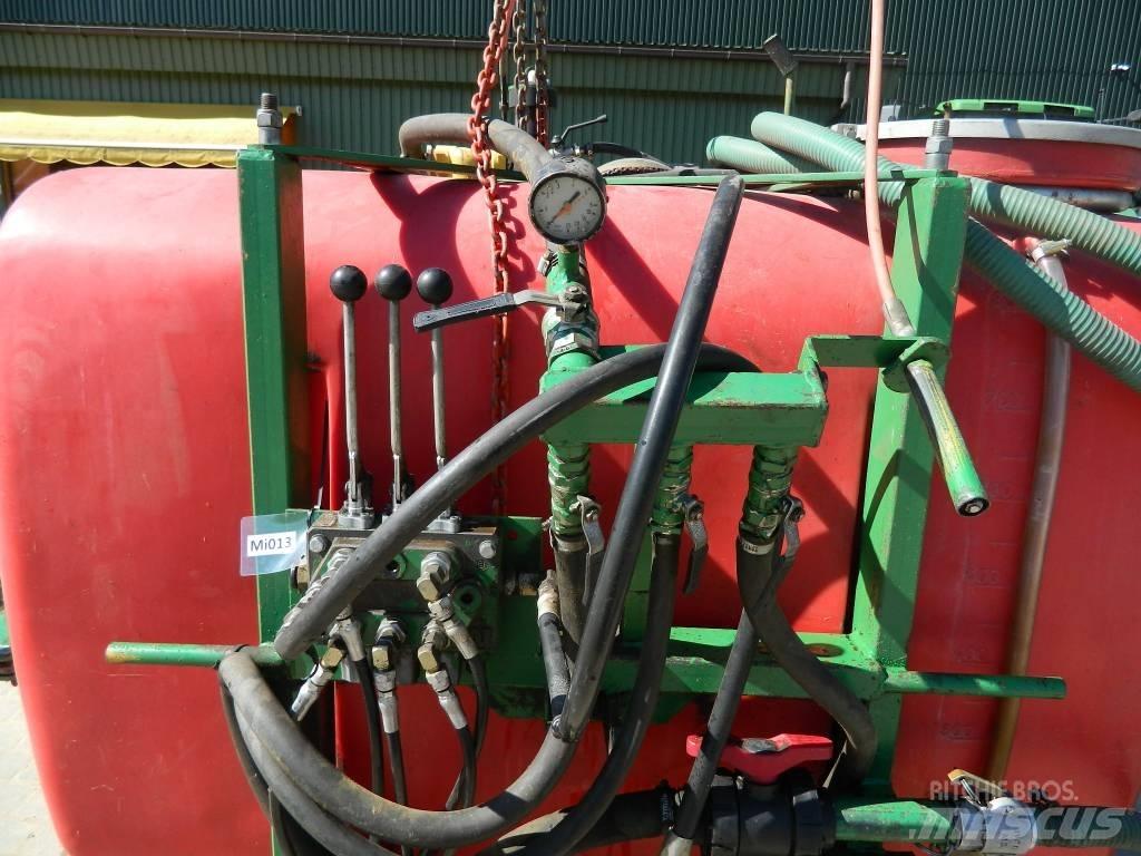 Moteska 12000 Sprayer fertilizers