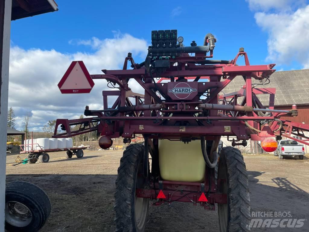 Hardi 2800LPY Trailed sprayers