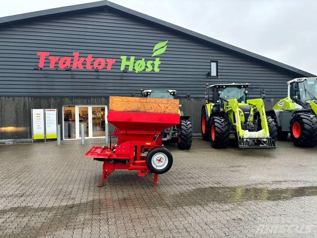 Bredal B2 Manure spreaders