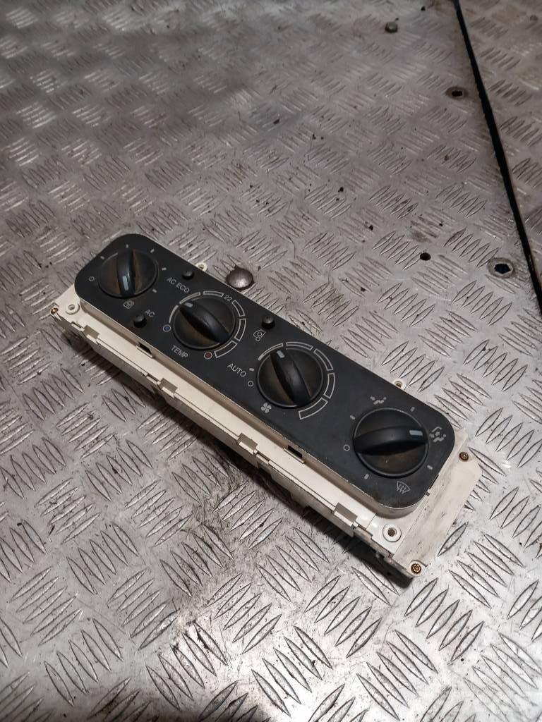 MAN TGM  81619096068 Cabins and interior