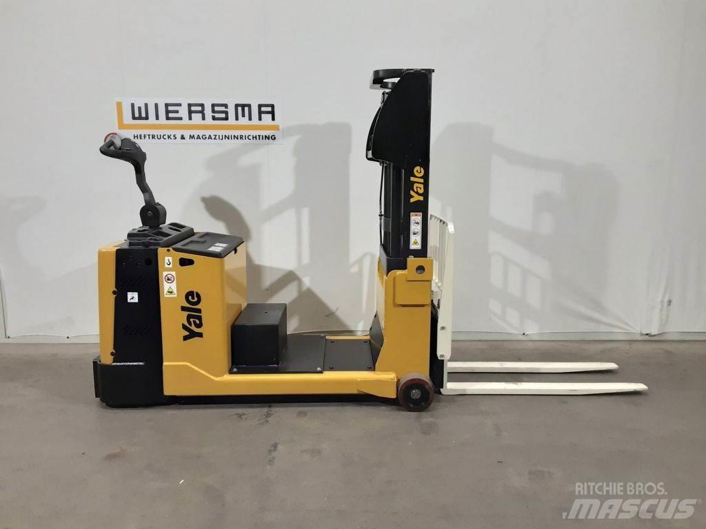 Yale MC15 Reach trucks