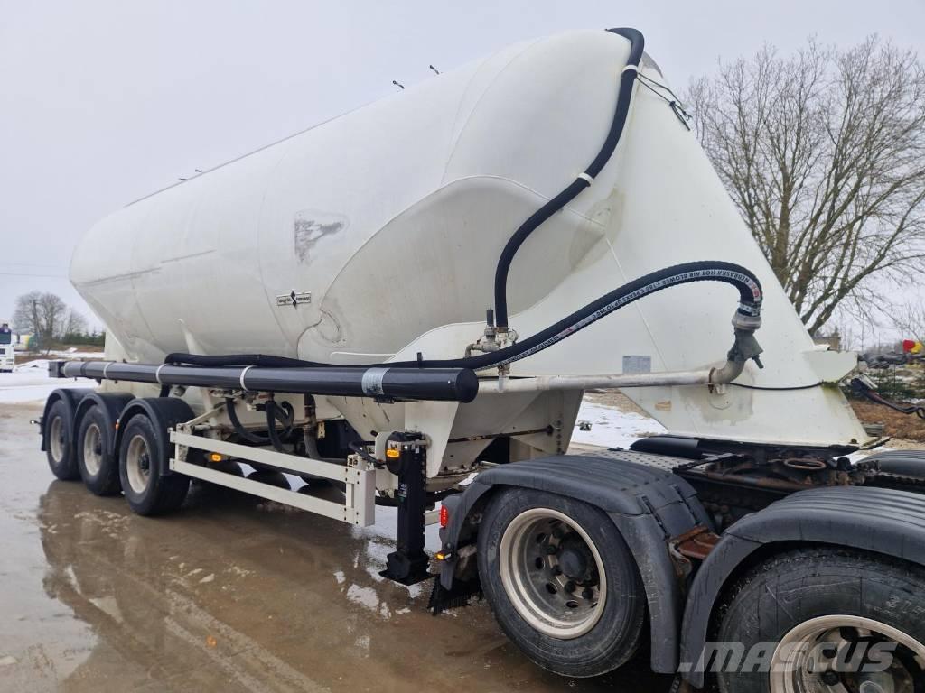 Spitzer SF 2737/2 P Tanker semi-trailers