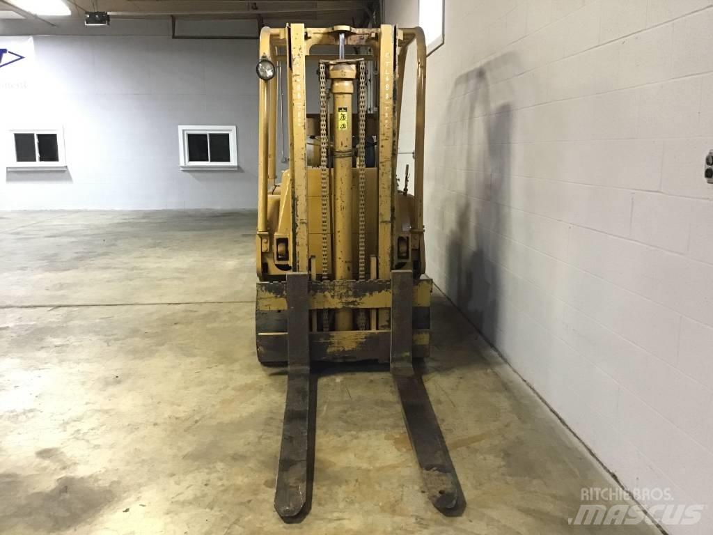 CAT T 80 C Forklift trucks - others