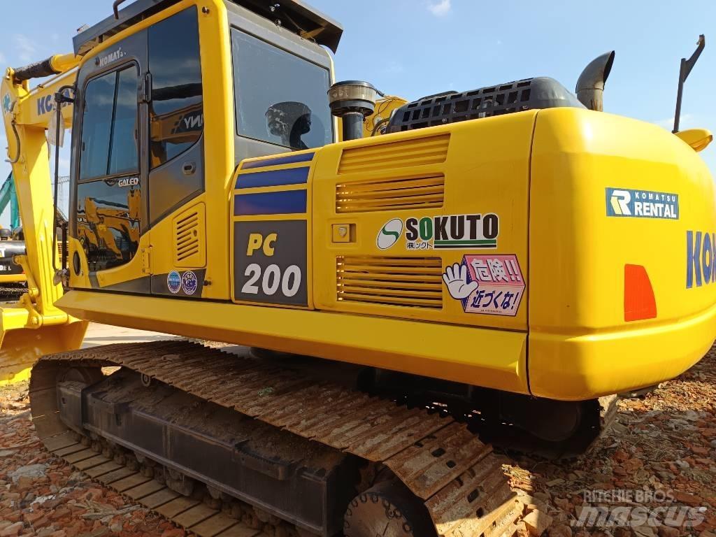 Komatsu PC200 Midi excavators  7t - 12t