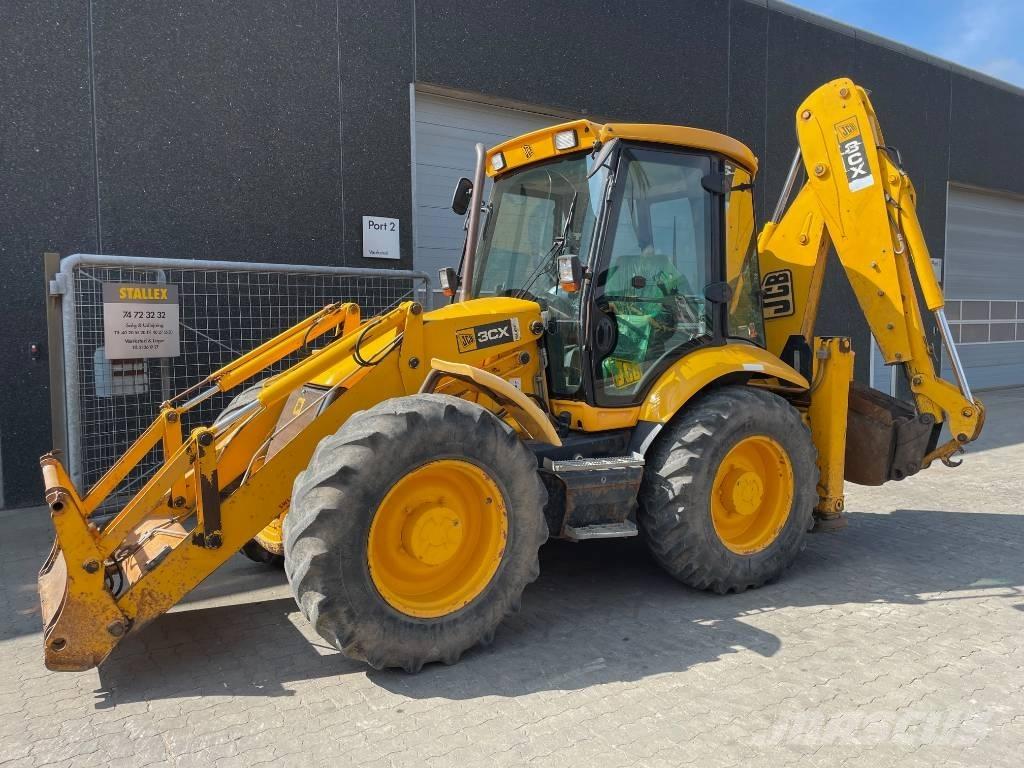 JCB 3CX Backhoe loaders