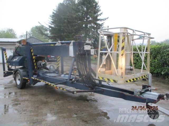 Denka-Lift DL 25 Telescopic boom lifts