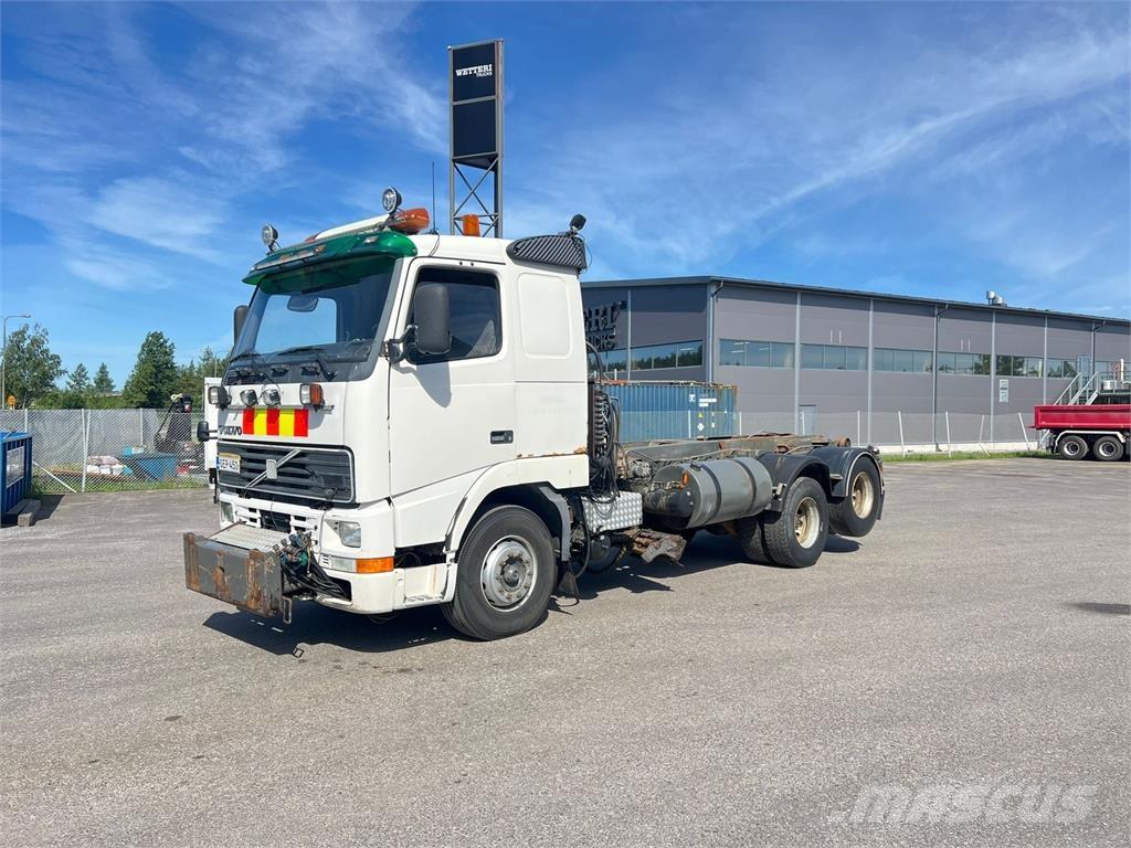 Volvo FH12 6X2 Cable lift demountable trucks