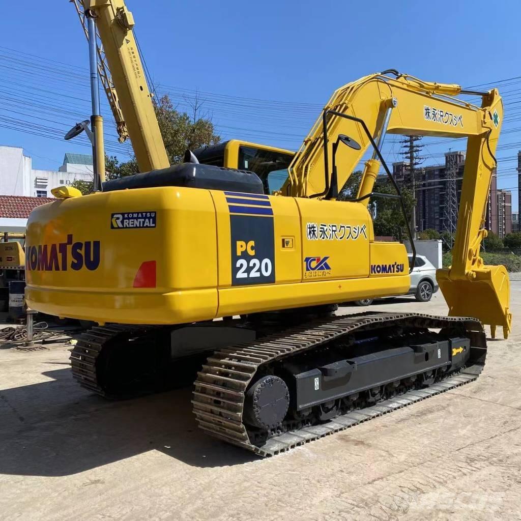 Komatsu PC 220 Crawler excavators